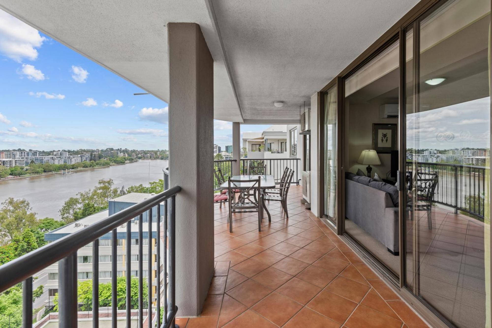 The Oasis Apartments Brisbane Buitenkant foto