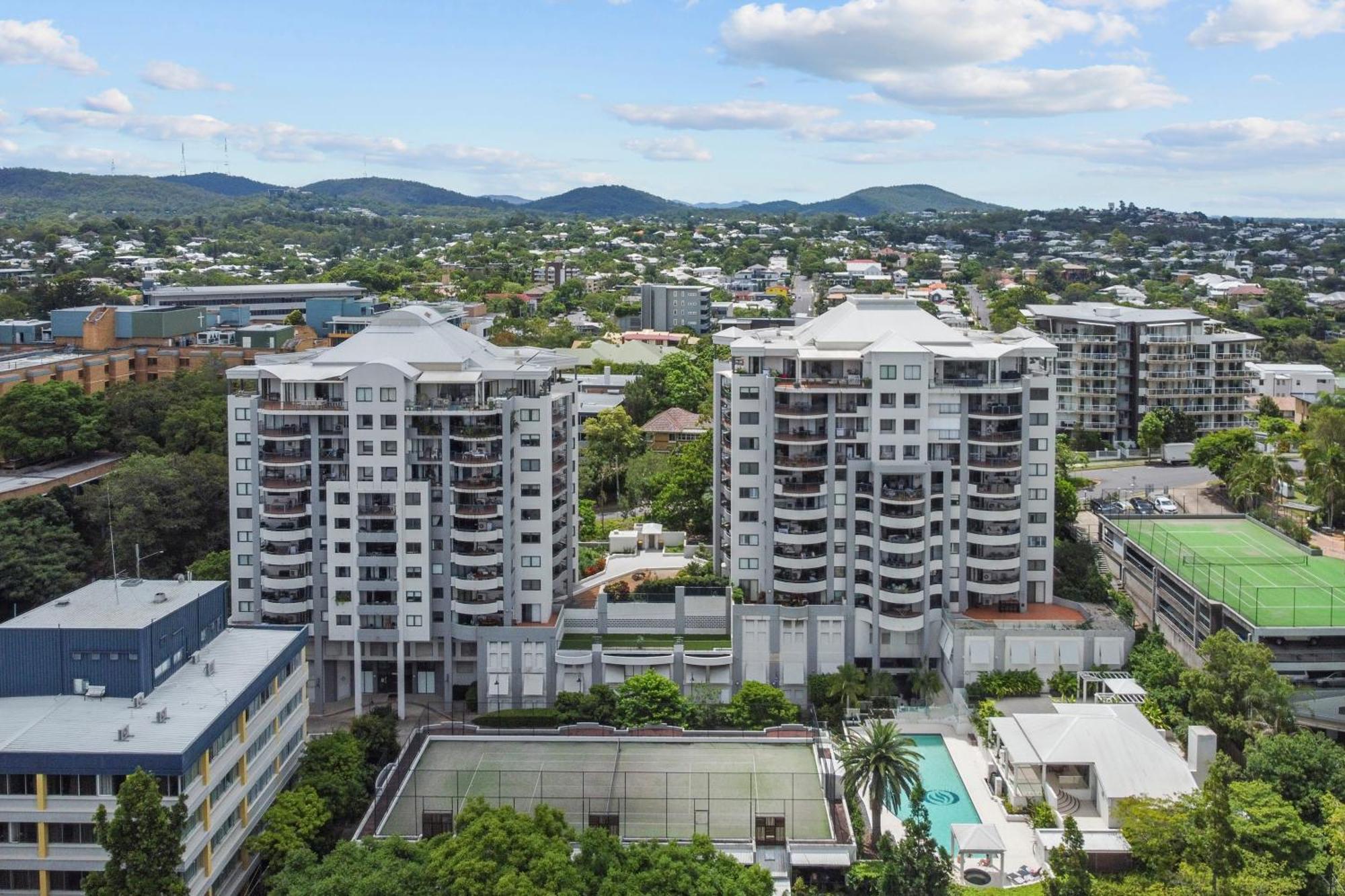 The Oasis Apartments Brisbane Buitenkant foto